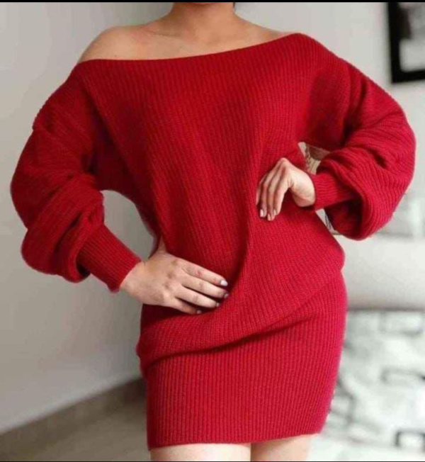 VESTIDOS EN HILO CUELLO BANDEJA
